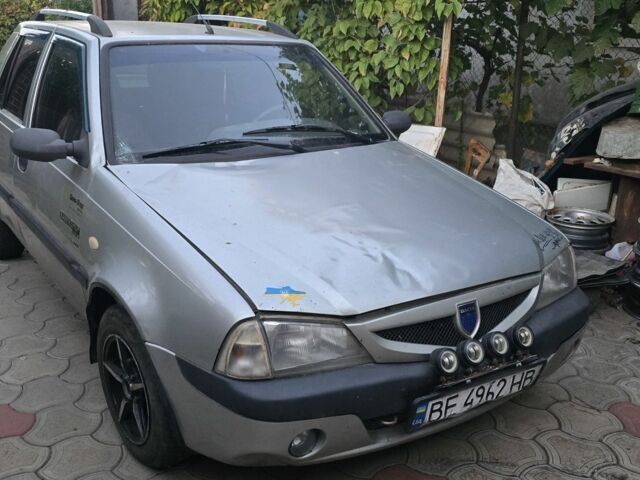 Сірий Дачія Solenza, об'ємом двигуна 1.4 л та пробігом 350 тис. км за 1300 $, фото 1 на Automoto.ua