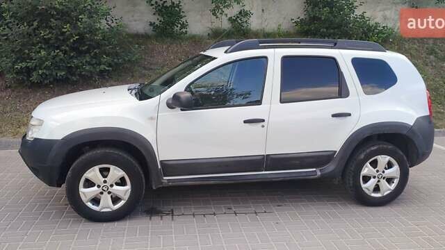 Білий Дачія Duster, об'ємом двигуна 1.6 л та пробігом 211 тис. км за 9150 $, фото 1 на Automoto.ua