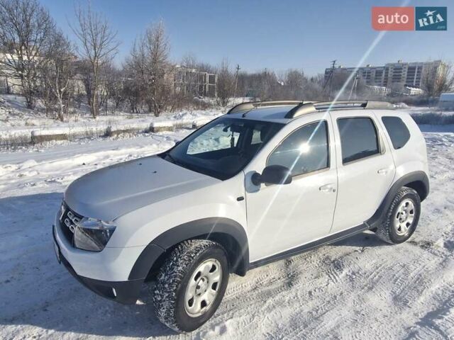 Білий Дачія Duster, об'ємом двигуна 1.5 л та пробігом 122 тис. км за 9700 $, фото 1 на Automoto.ua