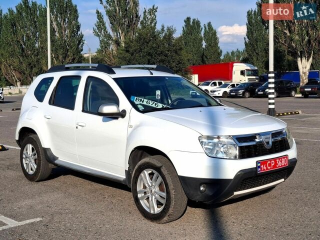 Белый Дачия Duster, объемом двигателя 1.5 л и пробегом 224 тыс. км за 8300 $, фото 1 на Automoto.ua