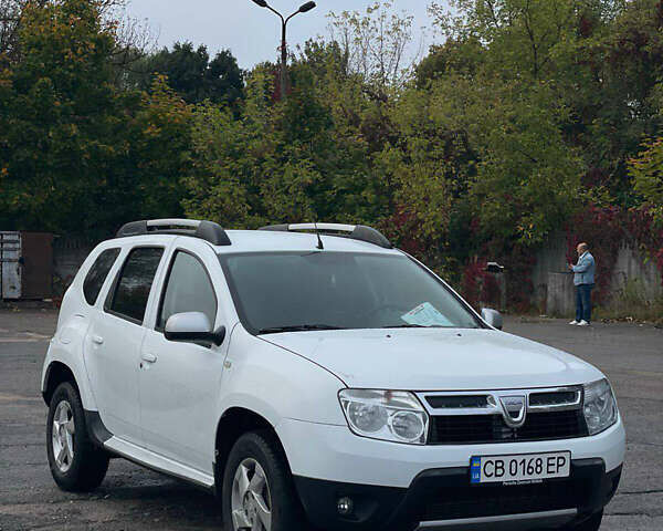 Белый Дачия Duster, объемом двигателя 1.46 л и пробегом 237 тыс. км за 8500 $, фото 1 на Automoto.ua