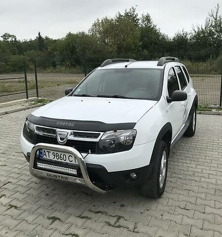 Белый Дачия Duster, объемом двигателя 1.5 л и пробегом 178 тыс. км за 10300 $, фото 1 на Automoto.ua