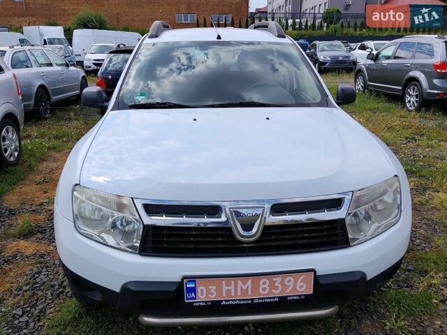 Білий Дачія Duster, об'ємом двигуна 1.6 л та пробігом 233 тис. км за 6700 $, фото 1 на Automoto.ua