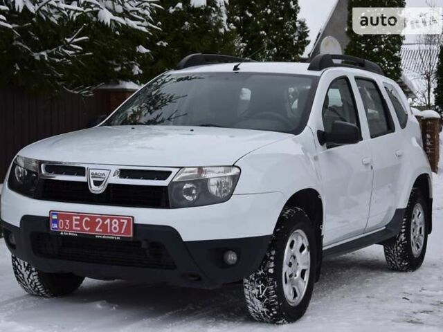 Белый Дачия Duster, объемом двигателя 1.5 л и пробегом 190 тыс. км за 9250 $, фото 1 на Automoto.ua