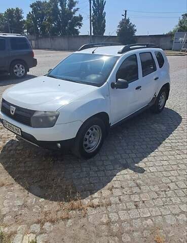 Белый Дачия Duster, объемом двигателя 1.5 л и пробегом 403 тыс. км за 7500 $, фото 1 на Automoto.ua