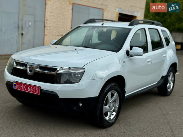 Білий Дачія Duster, об'ємом двигуна 1.6 л та пробігом 212 тис. км за 7299 $, фото 1 на Automoto.ua