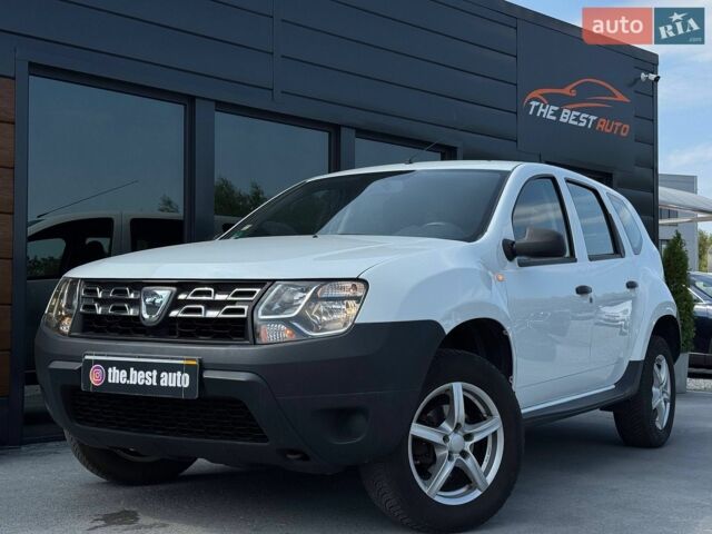 Белый Дачия Duster, объемом двигателя 0 л и пробегом 198 тыс. км за 10700 $, фото 1 на Automoto.ua