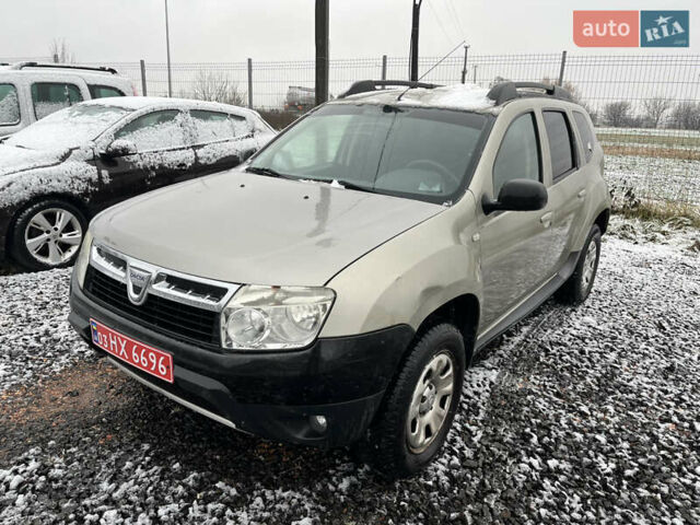Бежевий Дачія Duster, об'ємом двигуна 1.5 л та пробігом 246 тис. км за 6350 $, фото 1 на Automoto.ua