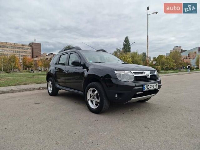 Черный Дачия Duster, объемом двигателя 1.46 л и пробегом 230 тыс. км за 7900 $, фото 1 на Automoto.ua