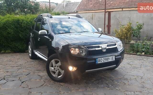 Черный Дачия Duster, объемом двигателя 1.46 л и пробегом 194 тыс. км за 9100 $, фото 1 на Automoto.ua