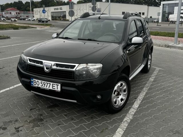 Черный Дачия Duster, объемом двигателя 1.5 л и пробегом 150 тыс. км за 8500 $, фото 1 на Automoto.ua
