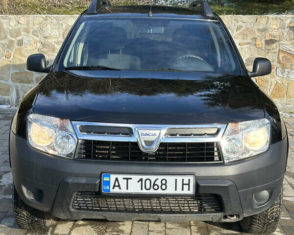 Черный Дачия Duster, объемом двигателя 1.5 л и пробегом 253 тыс. км за 7500 $, фото 1 на Automoto.ua