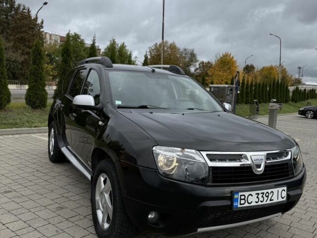 Чорний Дачія Duster, об'ємом двигуна 1.5 л та пробігом 217 тис. км за 8000 $, фото 1 на Automoto.ua