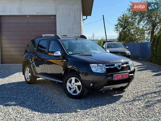 Черный Дачия Duster, объемом двигателя 1.6 л и пробегом 91 тыс. км за 7999 $, фото 1 на Automoto.ua