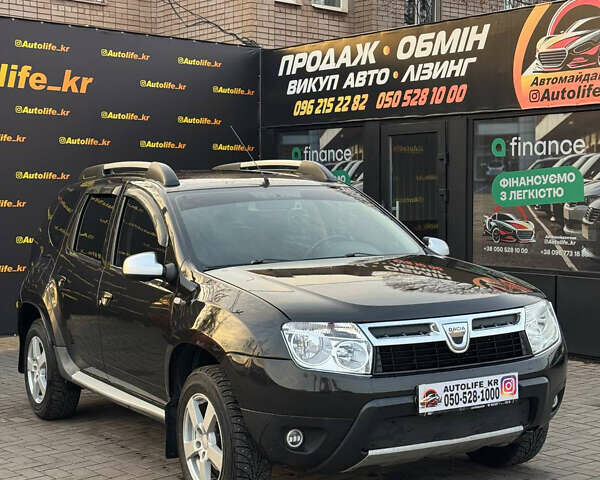 Черный Дачия Duster, объемом двигателя 1.5 л и пробегом 173 тыс. км за 8999 $, фото 1 на Automoto.ua