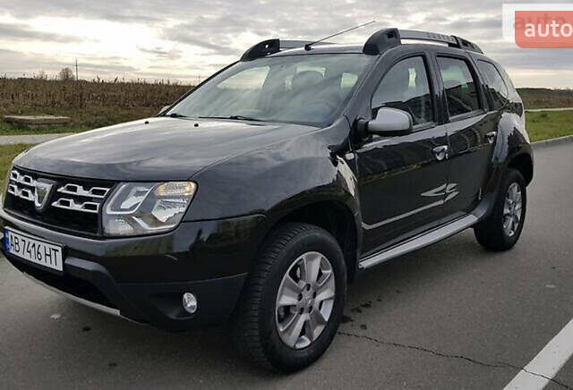 Черный Дачия Duster, объемом двигателя 1.5 л и пробегом 150 тыс. км за 11500 $, фото 1 на Automoto.ua