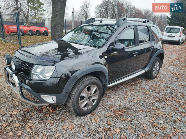 Черный Дачия Duster, объемом двигателя 1.2 л и пробегом 162 тыс. км за 9999 $, фото 1 на Automoto.ua