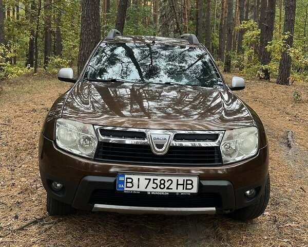 Коричневий Дачія Duster, об'ємом двигуна 1.46 л та пробігом 300 тис. км за 8500 $, фото 1 на Automoto.ua