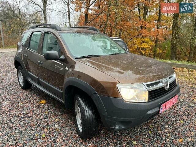Коричневый Дачия Duster, объемом двигателя 1.5 л и пробегом 174 тыс. км за 8800 $, фото 1 на Automoto.ua