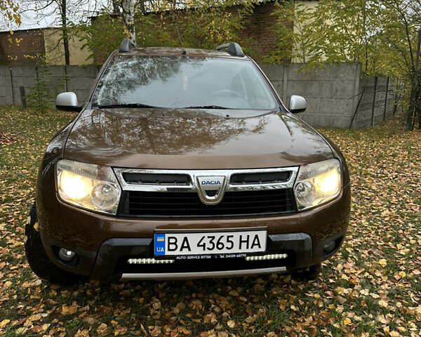 Дачія Duster 2011 у Звенигородка на Automoto.ua Коричневий Дачія Duster, об'ємом двигуна 1.6 л та пробігом 225 тис. км за 6950 $, фото 1 на Automoto.ua
