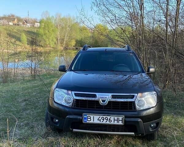 Дачия Duster, объемом двигателя 1.5 л и пробегом 240 тыс. км за 8300 $, фото 1 на Automoto.ua