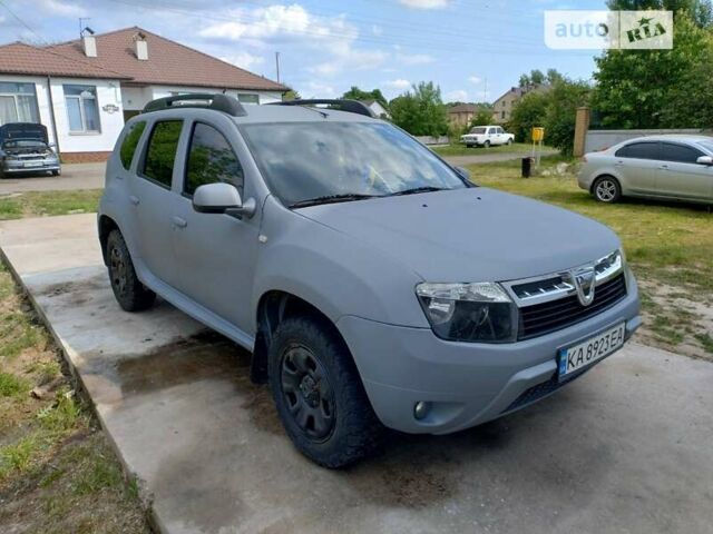 Дачия Duster, объемом двигателя 0 л и пробегом 242 тыс. км за 9600 $, фото 1 на Automoto.ua