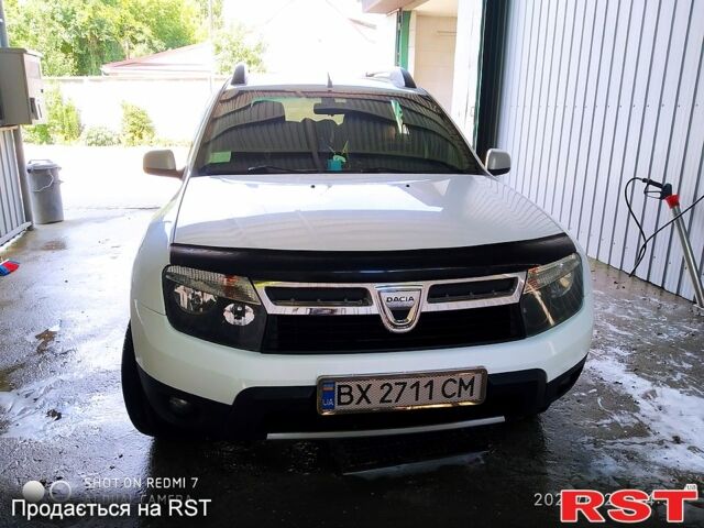 Дачия Duster, объемом двигателя 1.5 л и пробегом 207 тыс. км за 9700 $, фото 1 на Automoto.ua