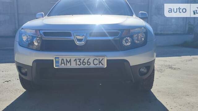 Дачия Duster, объемом двигателя 1.46 л и пробегом 182 тыс. км за 8200 $, фото 1 на Automoto.ua