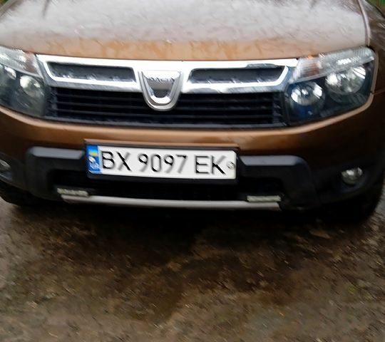 Дачия Duster, объемом двигателя 1.5 л и пробегом 191 тыс. км за 9000 $, фото 1 на Automoto.ua