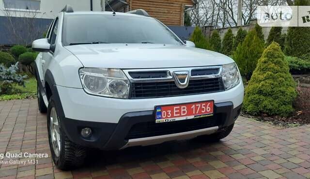 Дачія Duster, об'ємом двигуна 1.6 л та пробігом 80 тис. км за 11200 $, фото 1 на Automoto.ua