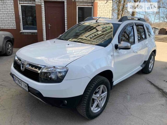 Дачия Duster, объемом двигателя 1.5 л и пробегом 195 тыс. км за 10700 $, фото 1 на Automoto.ua