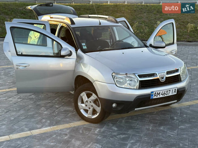 Серый Дачия Duster, объемом двигателя 1.46 л и пробегом 271 тыс. км за 7100 $, фото 1 на Automoto.ua