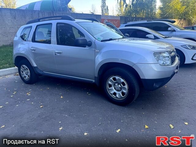 Сірий Дачія Duster, об'ємом двигуна 1.6 л та пробігом 130 тис. км за 7200 $, фото 1 на Automoto.ua
