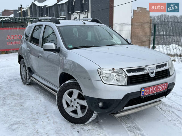 Сірий Дачія Duster, об'ємом двигуна 1.6 л та пробігом 209 тис. км за 8600 $, фото 1 на Automoto.ua