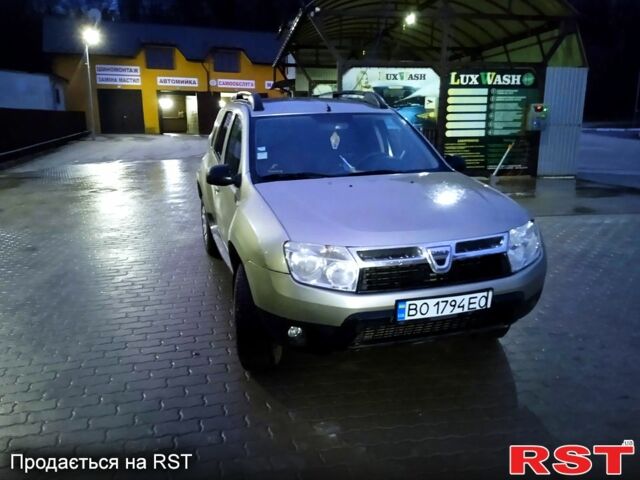 Серый Дачия Duster, объемом двигателя 1.5 л и пробегом 255 тыс. км за 7950 $, фото 1 на Automoto.ua