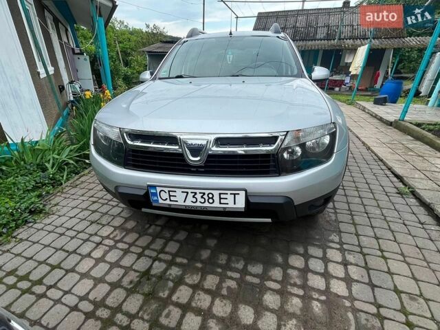 Серый Дачия Duster, объемом двигателя 1.46 л и пробегом 300 тыс. км за 9000 $, фото 1 на Automoto.ua