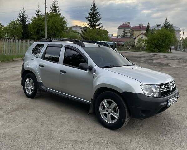 Сірий Дачія Duster, об'ємом двигуна 1.6 л та пробігом 200 тис. км за 9400 $, фото 1 на Automoto.ua