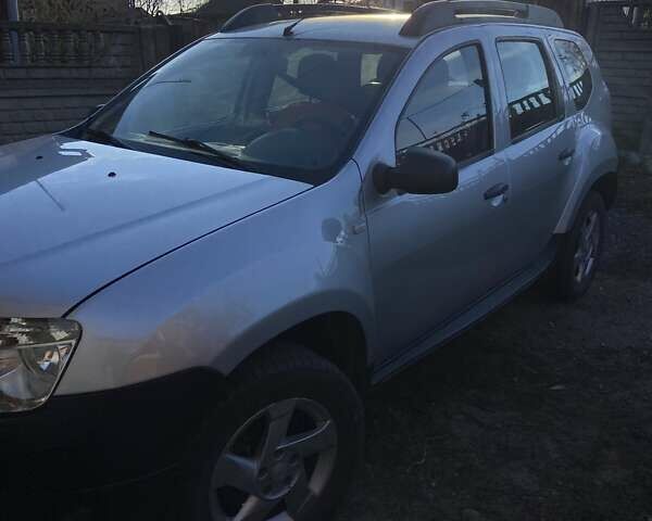 Серый Дачия Duster, объемом двигателя 1.6 л и пробегом 197 тыс. км за 9450 $, фото 1 на Automoto.ua