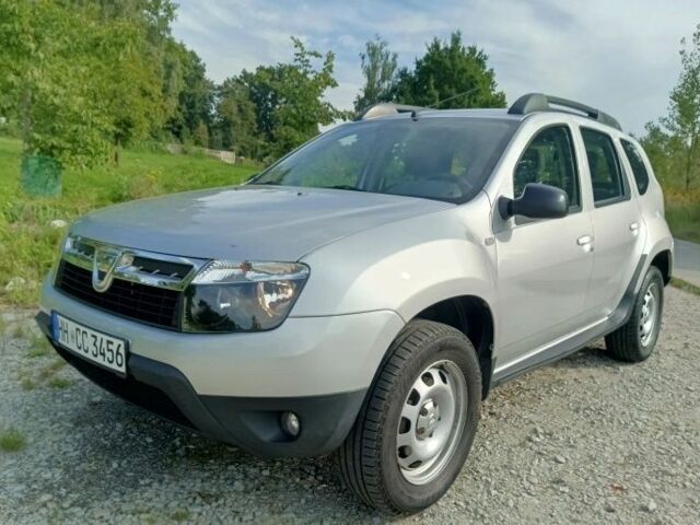 Сірий Дачія Duster, об'ємом двигуна 1.5 л та пробігом 190 тис. км за 8000 $, фото 1 на Automoto.ua