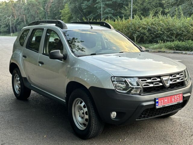 Сірий Дачія Duster, об'ємом двигуна 1.5 л та пробігом 226 тис. км за 9600 $, фото 1 на Automoto.ua