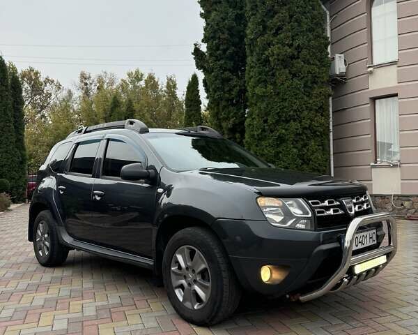 Серый Дачия Duster, объемом двигателя 1.46 л и пробегом 201 тыс. км за 9500 $, фото 1 на Automoto.ua