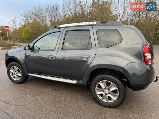 Серый Дачия Duster, объемом двигателя 1.6 л и пробегом 186 тыс. км за 12300 $, фото 1 на Automoto.ua