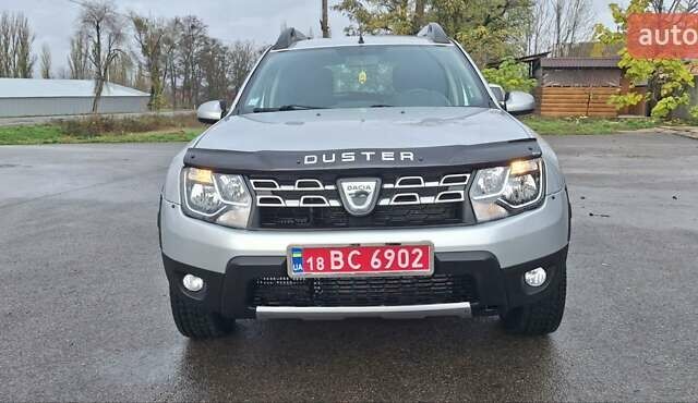 Серый Дачия Duster, объемом двигателя 1.5 л и пробегом 167 тыс. км за 11900 $, фото 1 на Automoto.ua