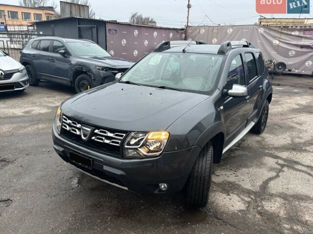 Сірий Дачія Duster, об'ємом двигуна 1.2 л та пробігом 159 тис. км за 10500 $, фото 1 на Automoto.ua