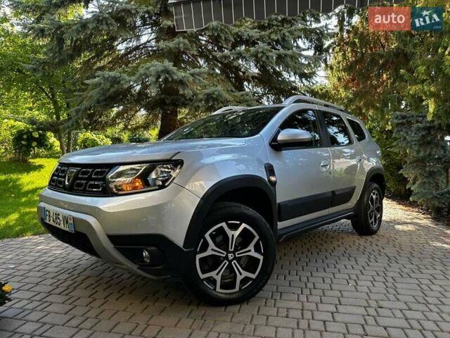 Серый Дачия Duster, объемом двигателя 1.5 л и пробегом 123 тыс. км за 13300 $, фото 1 на Automoto.ua