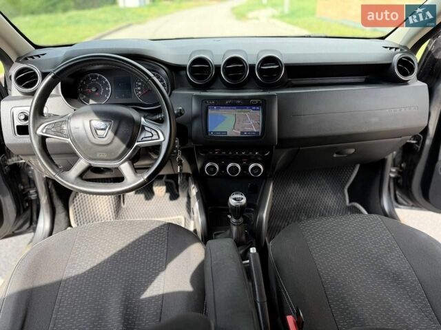 Сірий Дачія Duster, об'ємом двигуна 1.46 л та пробігом 222 тис. км за 14500 $, фото 1 на Automoto.ua