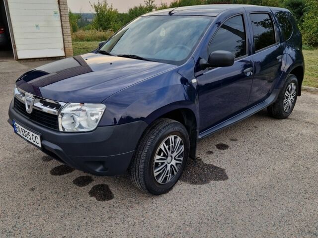 Синий Дачия Duster, объемом двигателя 0 л и пробегом 122 тыс. км за 7200 $, фото 1 на Automoto.ua