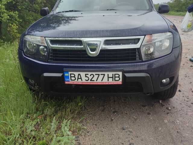 Синий Дачия Duster, объемом двигателя 1.6 л и пробегом 217 тыс. км за 8200 $, фото 1 на Automoto.ua