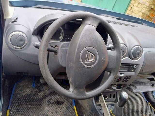 Синій Дачія Duster, об'ємом двигуна 1.5 л та пробігом 347 тис. км за 3400 $, фото 1 на Automoto.ua