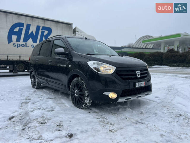 Черный Дачия Lodgy Stepway, объемом двигателя 1.2 л и пробегом 185 тыс. км за 8350 $, фото 1 на Automoto.ua